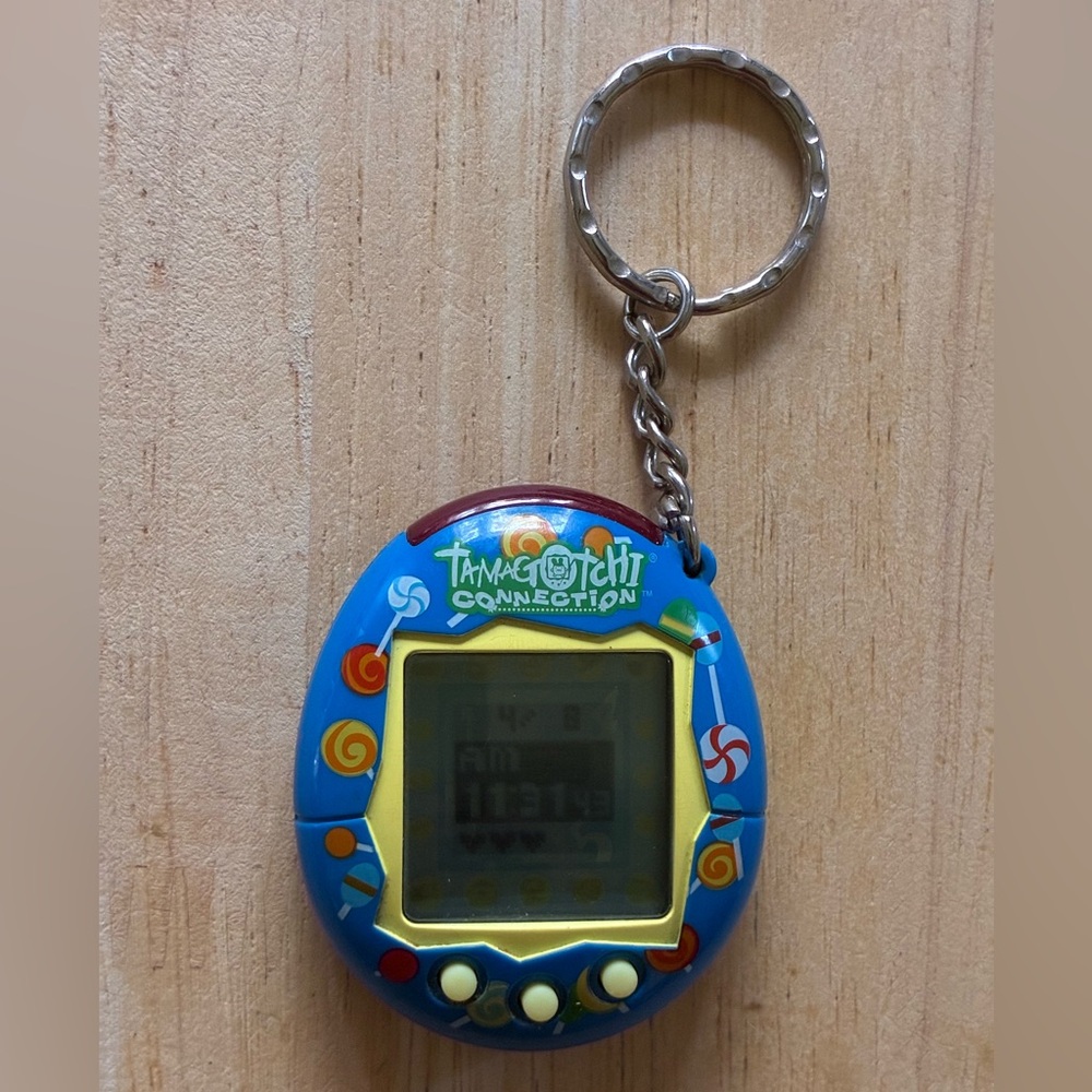 2004 Tamagotchi Connection V2 Blue Lollipop Candy, Working, With New Battery